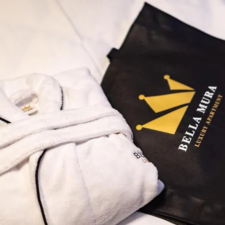 Bella Mura Golden 아파트 모라브스케토플리체