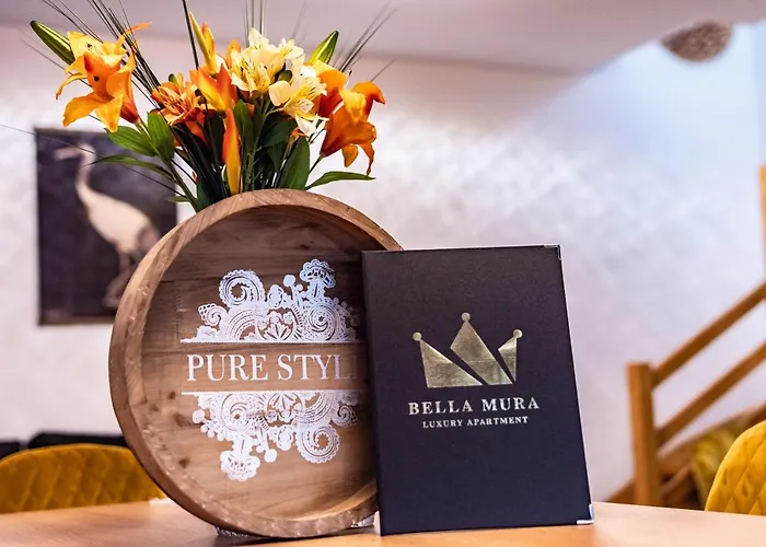 Bella Mura Golden Daire *